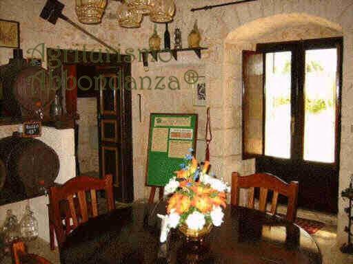 阿尔贝罗贝洛Agriturismo Abbondanza别墅 外观 照片